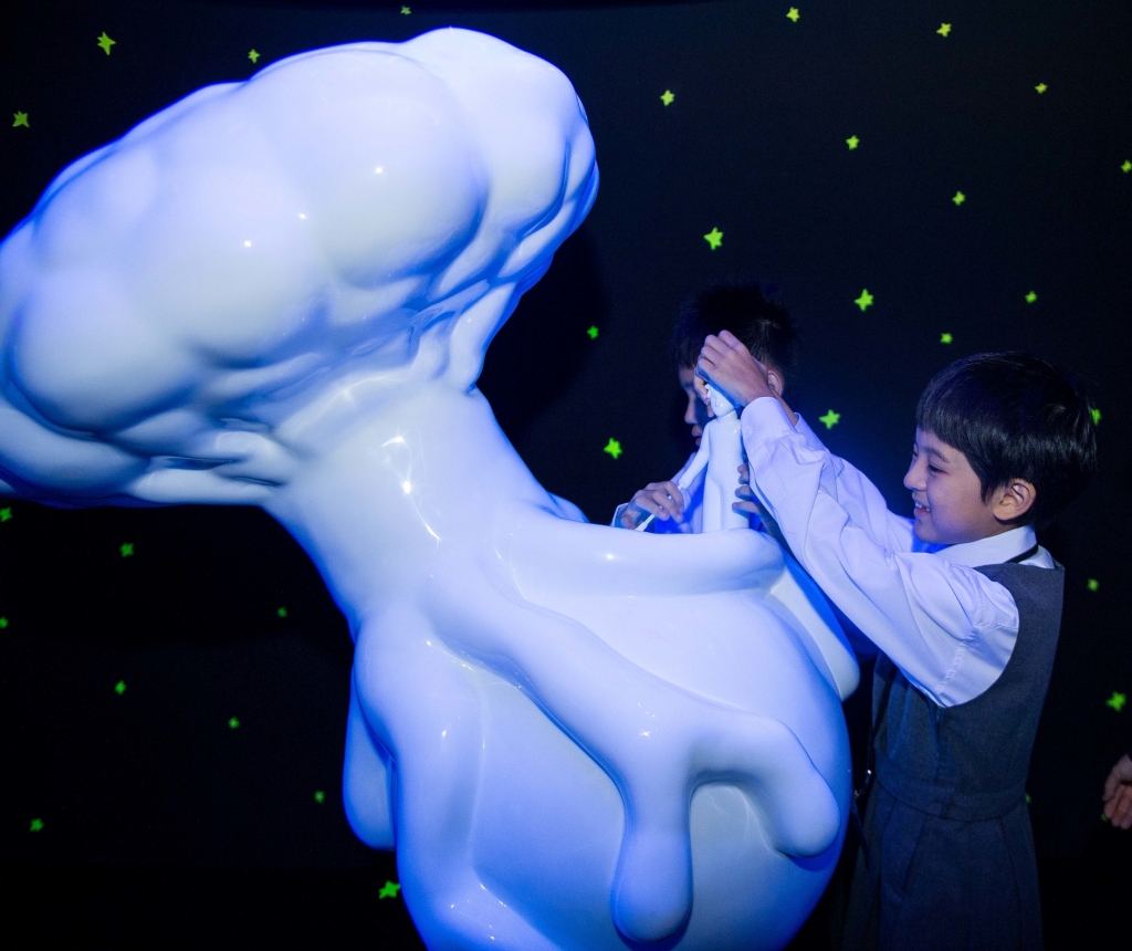 HANDOUT - Arnau Nazare-Aga artist of the The Little Prince Exhibition of and Olivier D' Agay great-nephew of the Antonie de Saint-Exupery attends the Ebenezer School Student Tour at The Little Prince Exhibitions at the Pacific Place shopping mall on 2nd of December 2015 in Hong Kong, China. (PHOTOPRESS/ Photo by Aitor Alcalde / studioEAST)